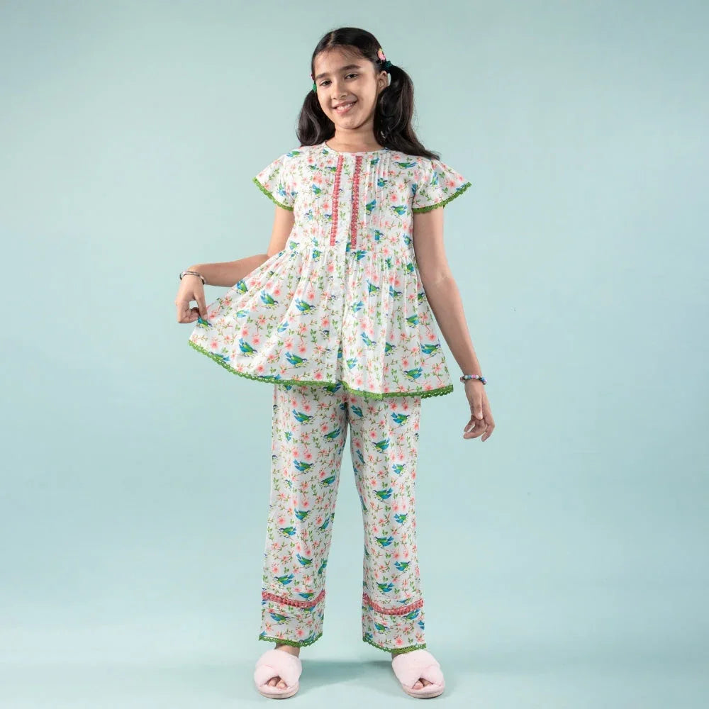Relaxed Fit Night Suit for Girls 7 Years – Comfortable Cotton Rayon Kids Nightwear