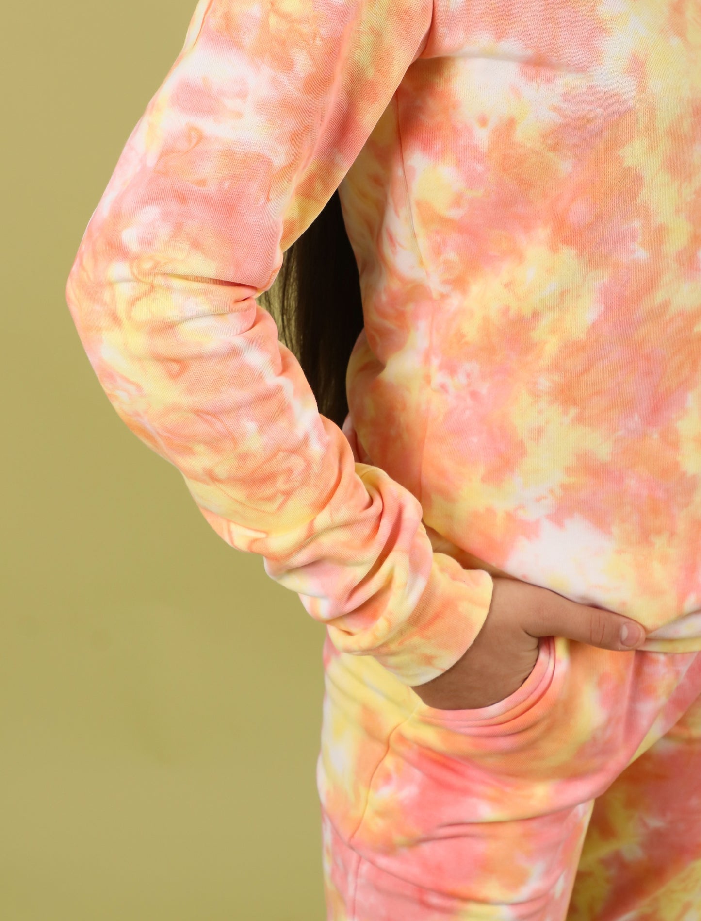 Girls Kids Winter Tie-Dye Hoodie Joggers Track Suit Set (Peach)