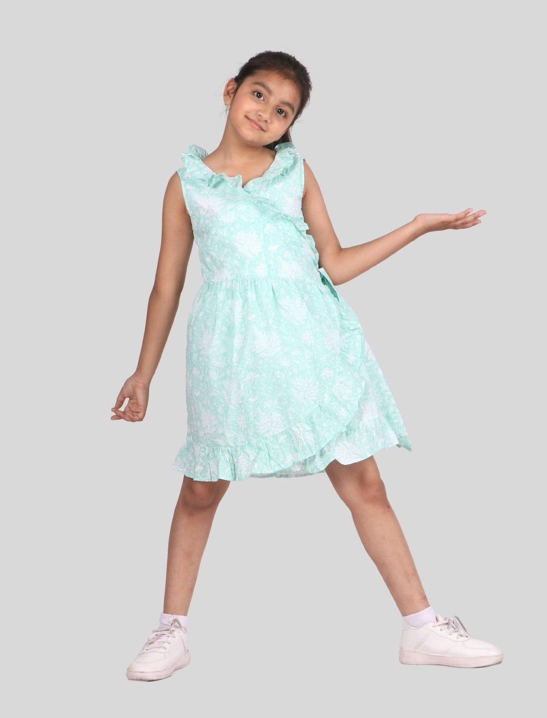 Best Fabric for Kids Clothes in Indian Summer- Tweeny Mini