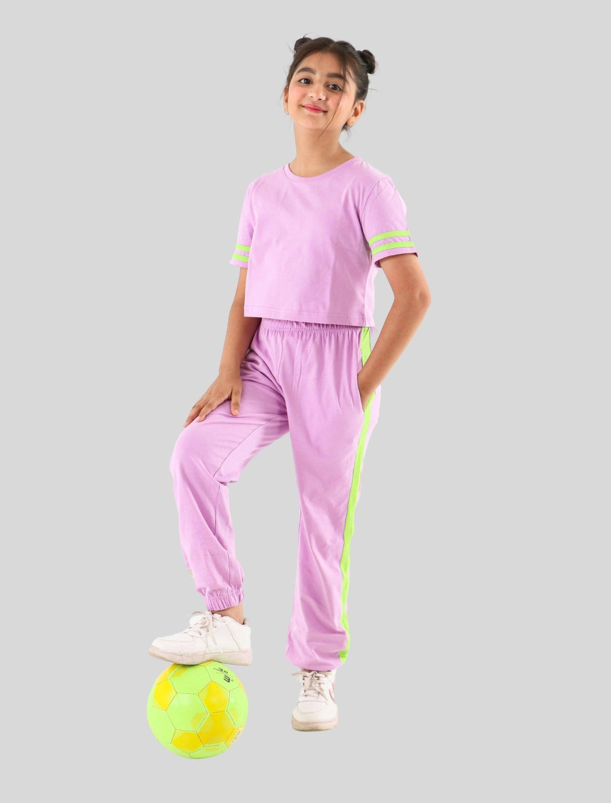 Best Fabric for Kids Clothes in Indian Summer- Tweeny Mini