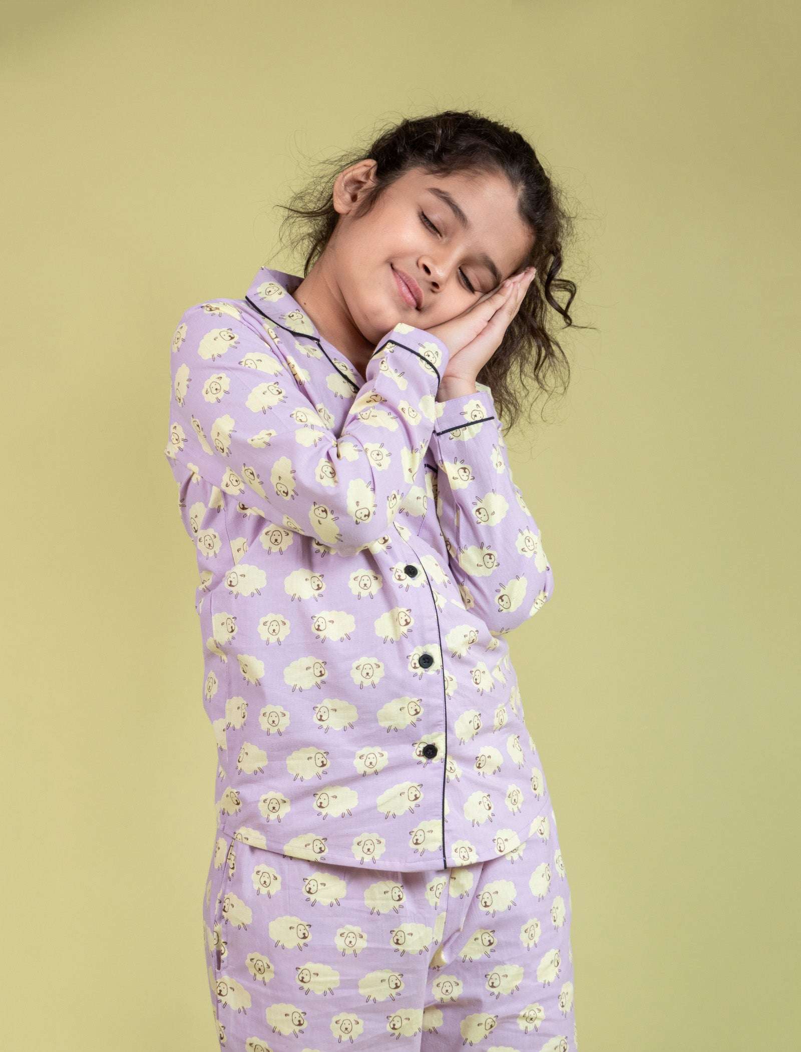 Little Sheep Printed Nightsuit for Girls Kids (Full Sleeves, Lavender) - Tweeny Mini