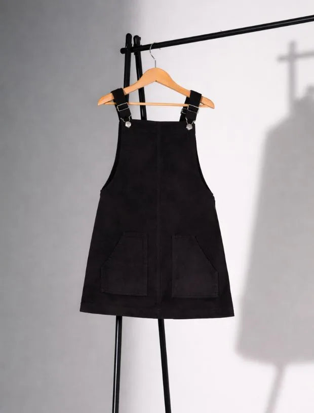 Sleevless pinafore dress for girls-Tweeny Mini