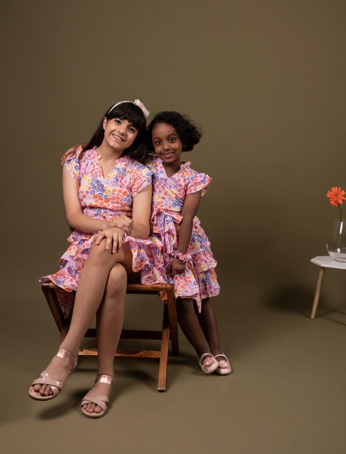 Stylish Ditsy Tiered Floral Dress for Girls Kids (Pink) - Tweeny Mini