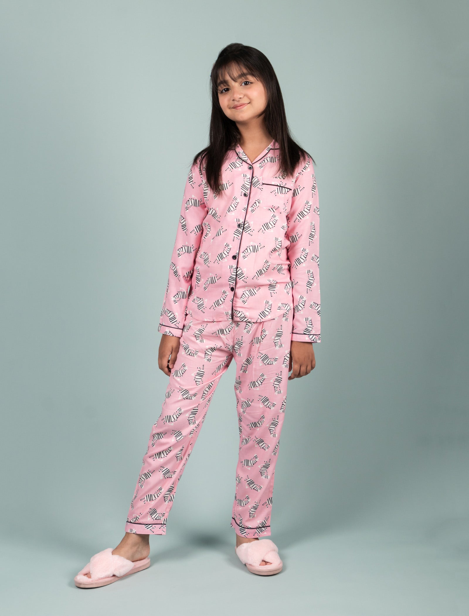 Dancing Zebra Printed Best Sleepwear for Girls Kids Pyjama Set (Full Sleeves, Pink) - Tweeny Mini