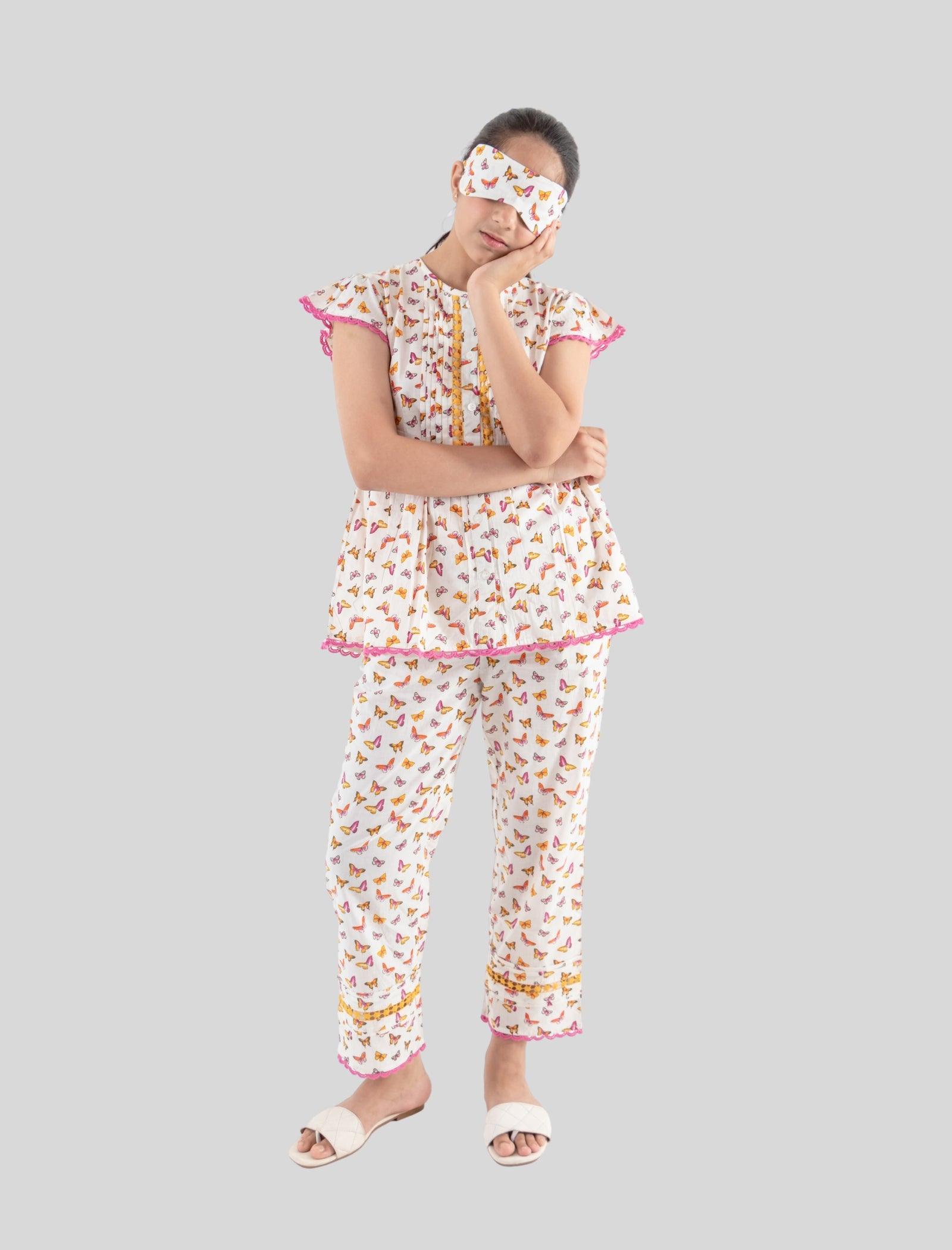 Best Fabric for Kids Clothes in Indian Summer- Tweeny Mini