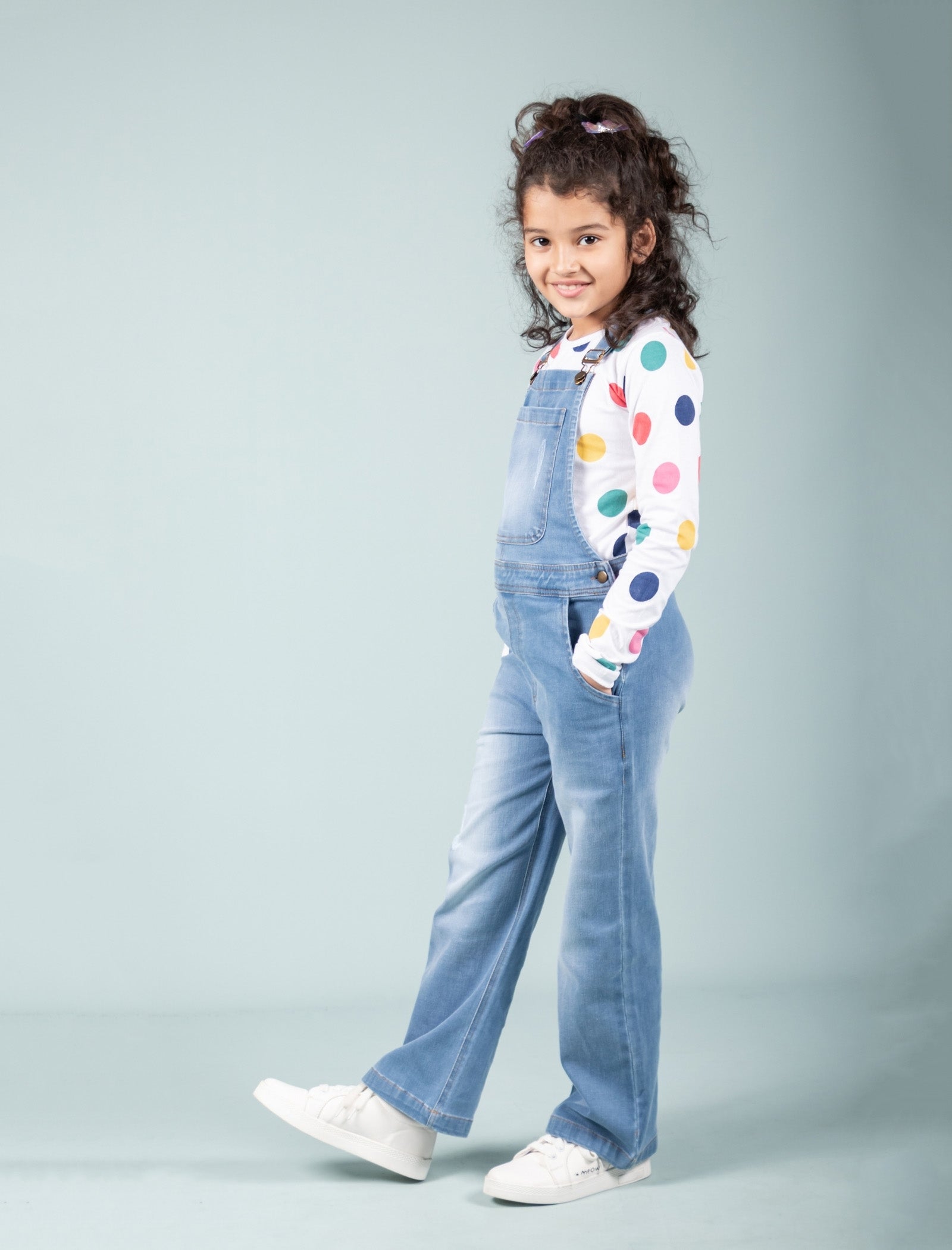 Girls Kids Denim Dungaree with Full Sleeve T-shirt Combo Set (Light Blue) - Tweeny Mini