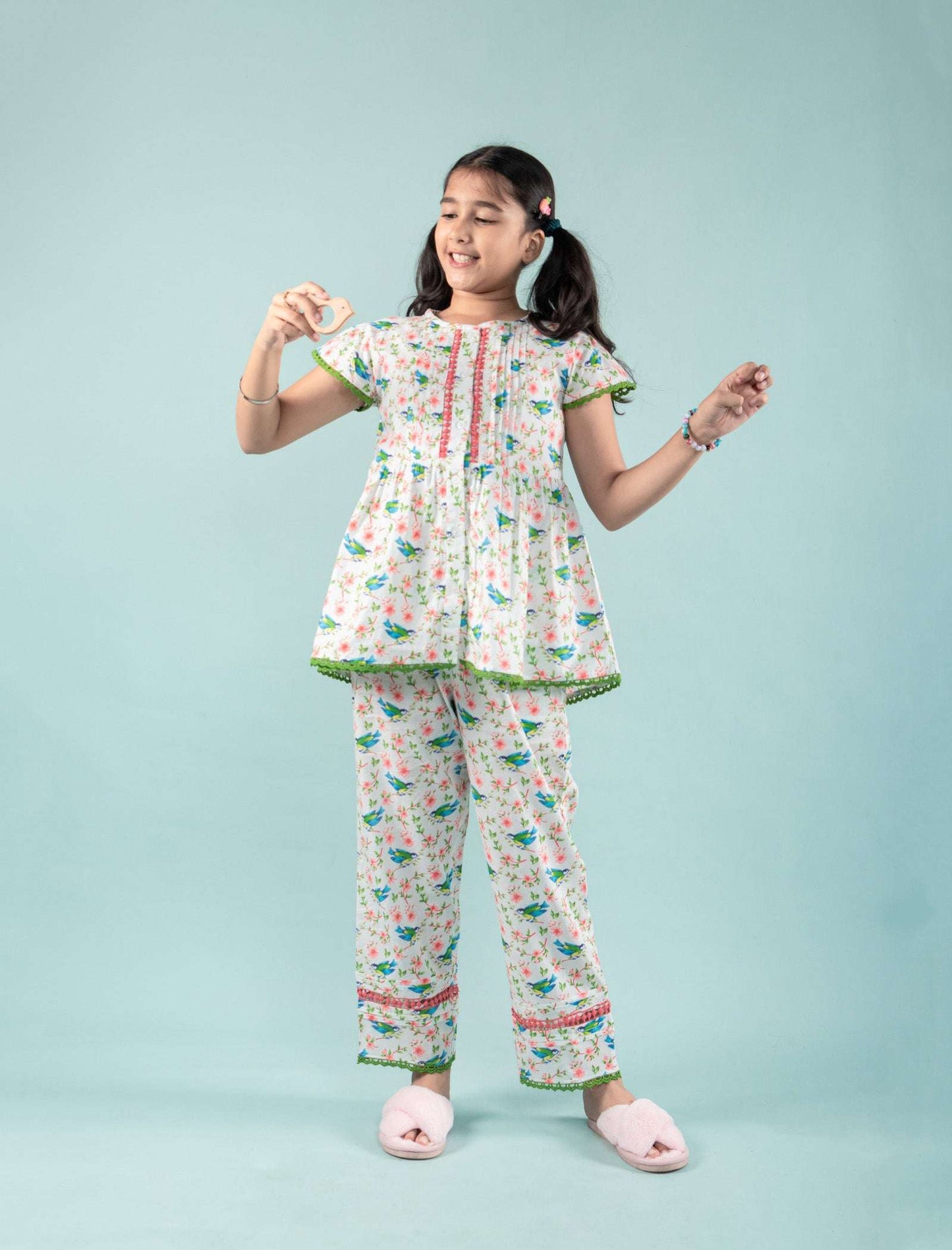Bird Printed Girls Cotton Nightsuit with Eye Mask (Green) - Tweeny Mini