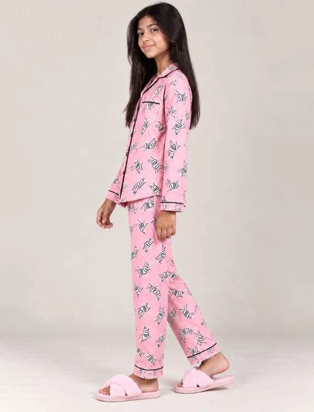 Dancing Zebra Printed Best Sleepwear for Girls Kids Pyjama Set (Full Sleeves, Pink)